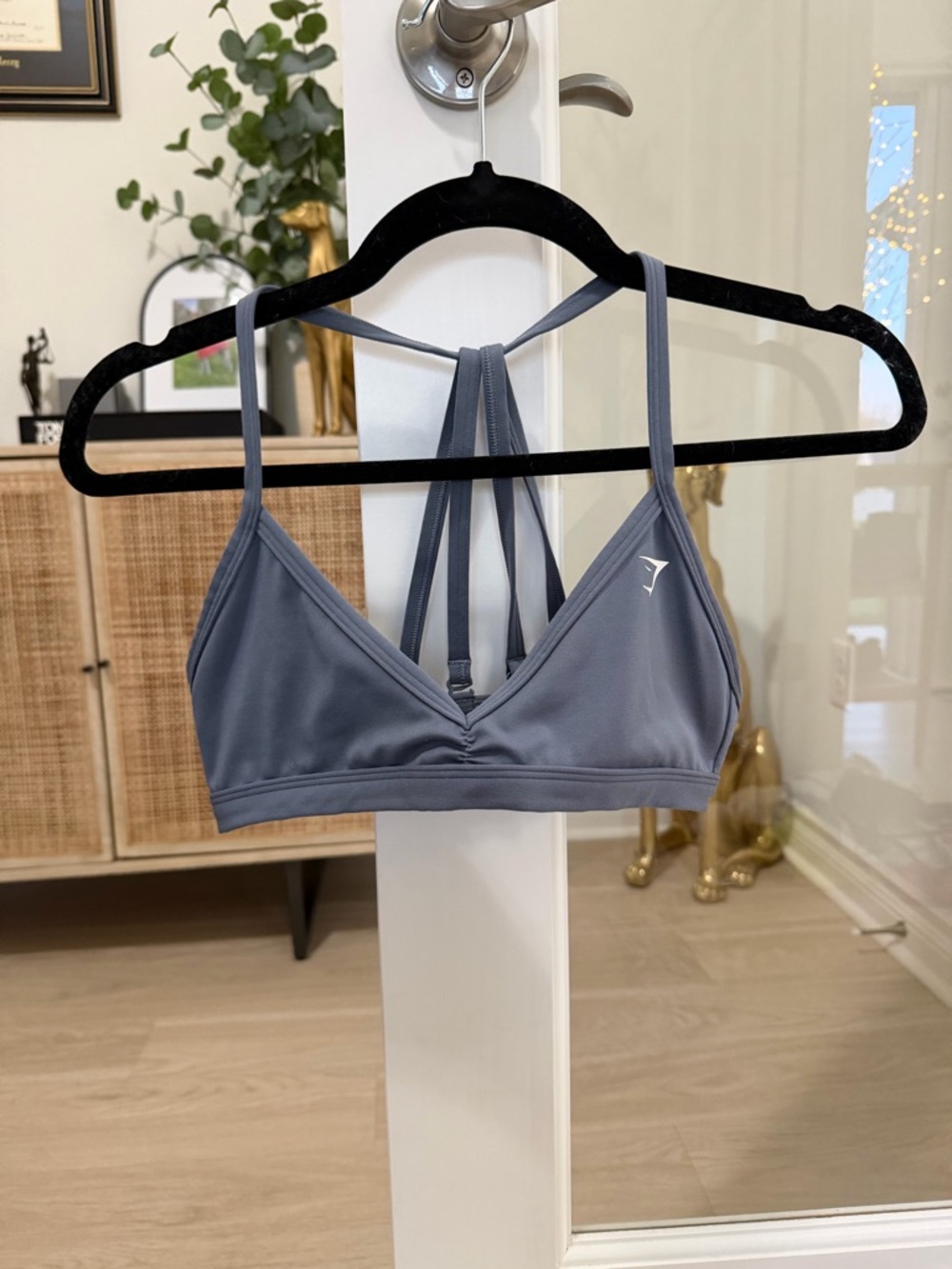 Gymshark Strappy V-Neck Sports Bra in Slate Gray